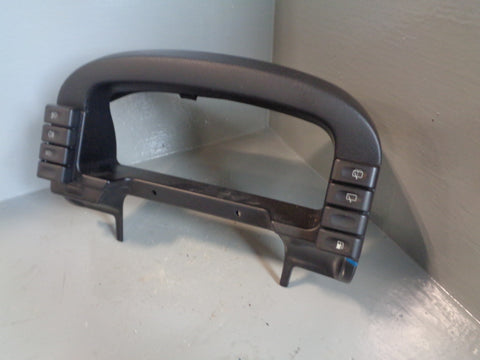 Discovery 2 Instrument Surround Speedo in Black Land Rover 1998 to 2004 L25065
