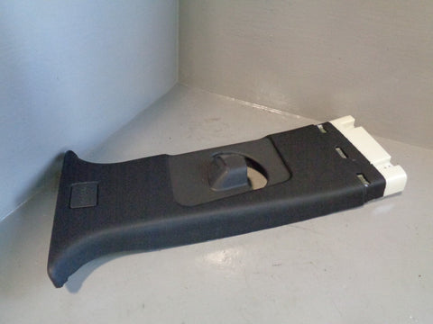 Range Rover Evoque B Pillar Trim Near Side Black BJ32-243A87 L538 2011 to 2018