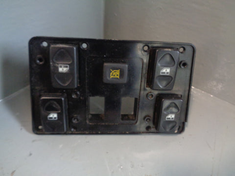 Discovery 2 Electric Window Switch Pack Black Land Rover 2002 to 2004 L25065