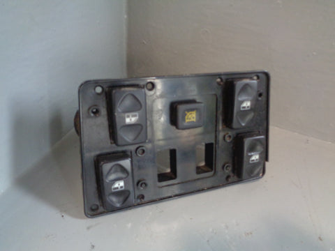 Discovery 2 Electric Window Switch Pack Black Land Rover 2002 to 2004 L25065