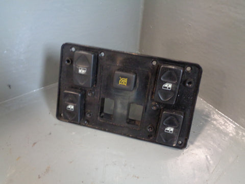 Discovery 2 Electric Window Switch Pack Black Land Rover 2002 to 2004 L25065