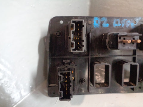 Discovery 2 Electric Window Switch Pack Black Land Rover 2002 to 2004 L25065