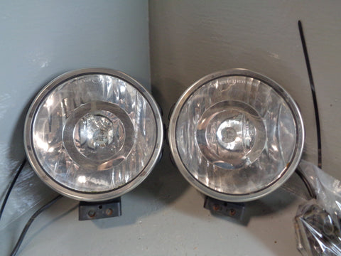 Discovery 2 Spotlights for Front Bumper Pair Halogen 1998 to 2004 L25065