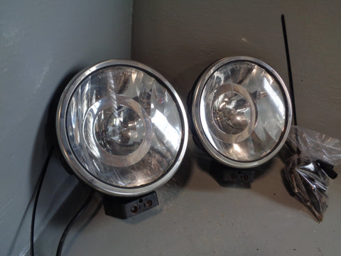 Discovery 2 Spotlights for Front Bumper Pair Halogen 1998 to 2004 L25065