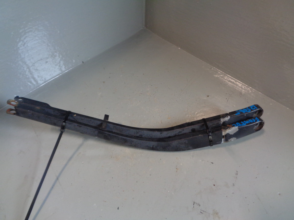 Discovery 2 Wiper Arms Windscreen Front Pair Of Land Rover 1998 to 2004