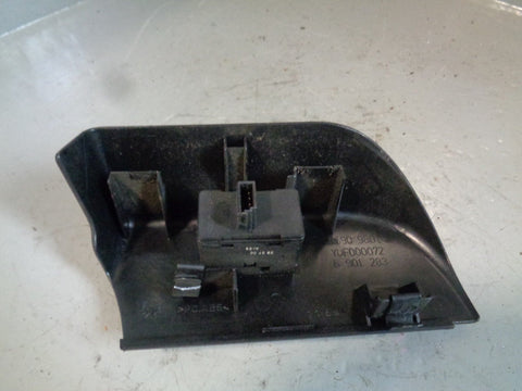 Range Rover L322 Off Side Rear Electric Window Switch with Trim 2006 to 2009