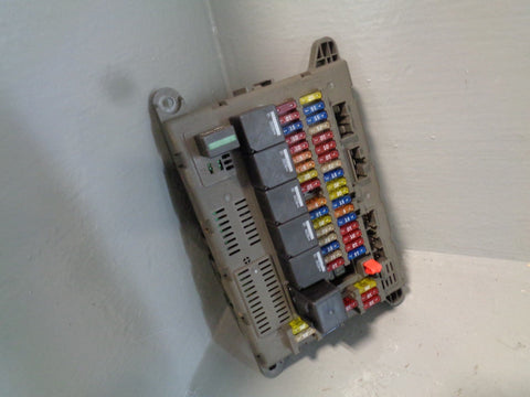 Freelander 1 CCU BCU YWC500211 with Fuse Box Under Dash Interior Land Rover