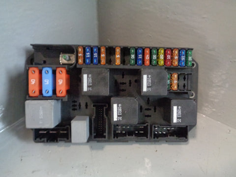 Range Rover L322 Fuse Box Rear Module AH42-14N030-AD 3.6 TDV8 2010 to 2013