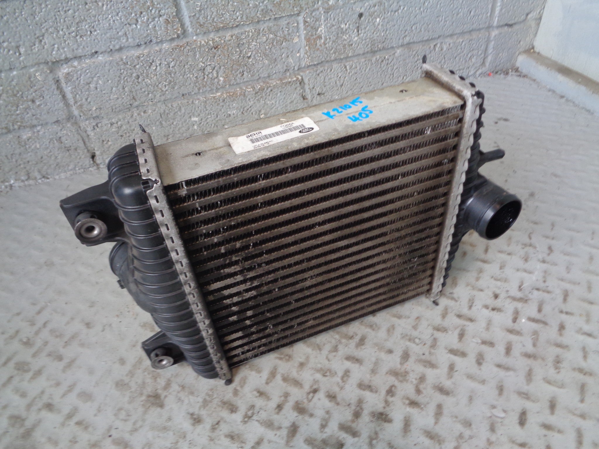 Range Rover L405 Radiator Range Rover L405 Intercooler Radiator 3.0 TDV6 CPLA-9L440-AC 2013 to 2 ...