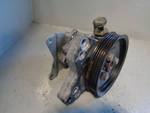 Freelander 1 Power Steering Pump 2.0 TD4 Land Rover QVU100660 2001 to 2006
