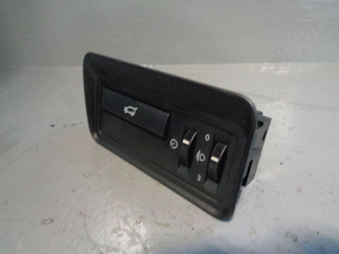 Range Rover Evoque Tailgate Release Switch BJ32 11654 AB L538 2011 to 2018
