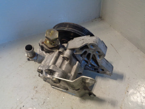 Freelander 1 Power Steering Pump 2.0 TD4 Land Rover QVU100660 2001 to 2006