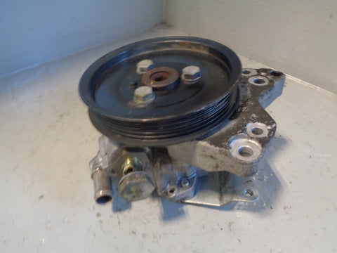 Freelander 1 Power Steering Pump 2.0 TD4 Land Rover QVU100660 2001 to 2006
