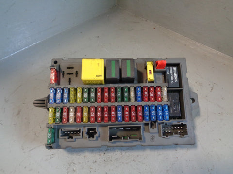 Discovery 2 Fuse Box Internal Under Dash YQE000110 1998 to 2004 Land Rover