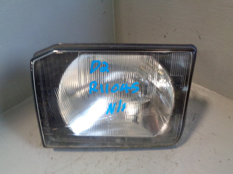 Discovery 2 Headlight Near Side Pre-Facelift XBC105130 Land Rover R11045