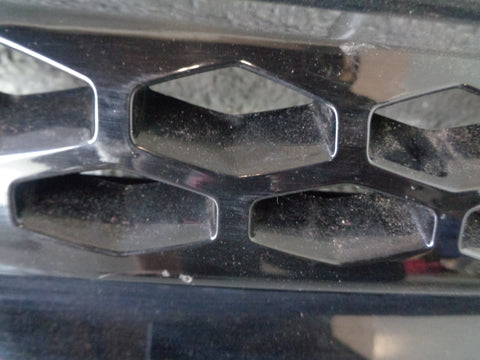 Range Rover Evoque Front Grille in Black Facelift L538 2016 to 2018