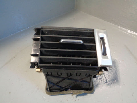Range Rover Evoque Air Vent Front Near Side Outer Dashboard L538 2011 to 2018