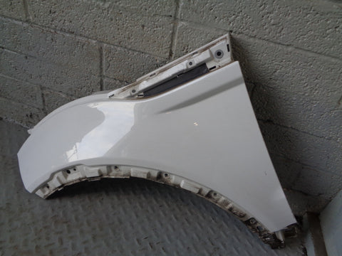 Range Rover Evoque Wing Near Side Front Fuji White LRC 867 L538 L22055