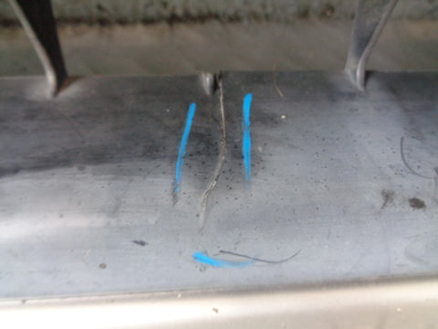 Discovery 2 Front Grille Pre-Facelift Land Rover Blenheim Silver R11045