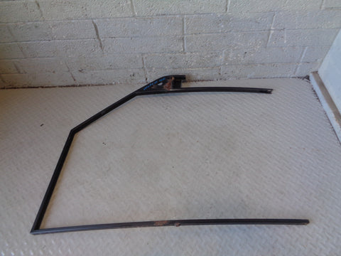 Discovery 2 Door Frame Window Off Side Front Land Rover 1998 to 2004 L25065