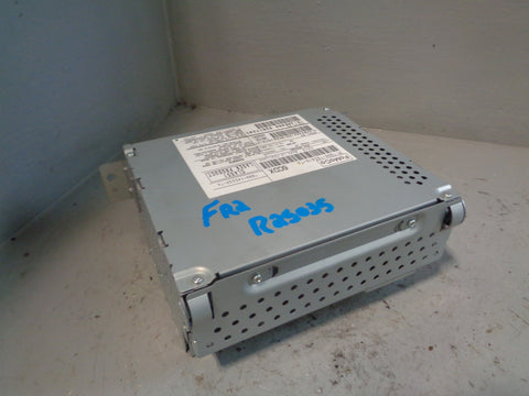 Freelander 2 CD Player 6 Disc 7G9N-18C815-TA Land Rover 2006 to 2011