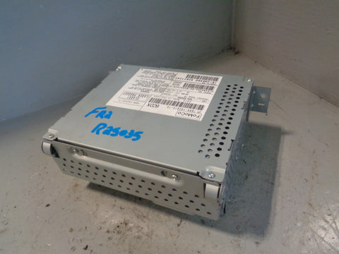 Freelander 2 CD Player 6 Disc 7G9N-18C815-TA Land Rover 2006 to 2011