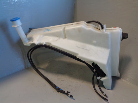 Range Rover L405 Windscreen Washer Fluid Tank Reservoir with Pumps CPLA-17B613-A