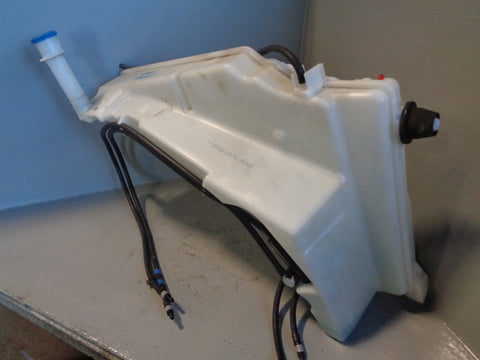 Range Rover L405 Windscreen Washer Fluid Tank Reservoir with Pumps CPLA-17B613-A