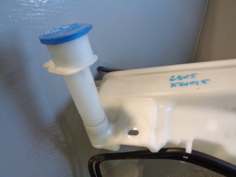 Range Rover L405 Windscreen Washer Fluid Tank Reservoir with Pumps CPLA-17B613-A