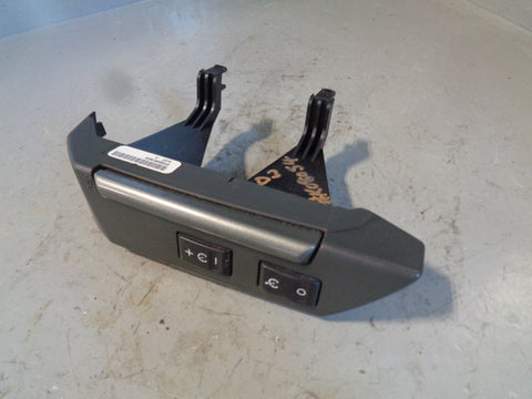 Steering Wheel Cruise Controls XPD500591WVH Discovery 3 Range Rover Sport
