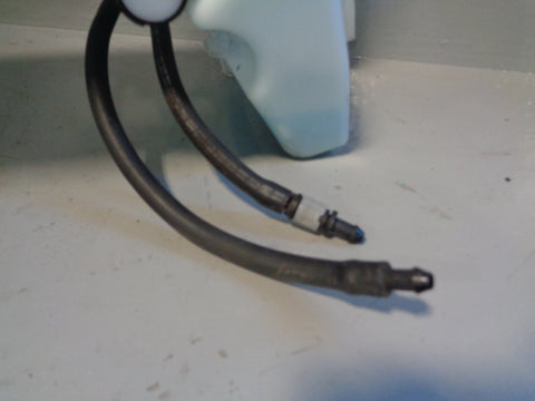 Range Rover L405 Windscreen Washer Fluid Tank Reservoir with Pumps CPLA-17B613-A