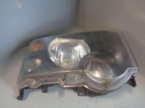 Discovery 2 Headlight Off Side Facelift Td5 V8 Land Rover 2002 to 2004 L25065