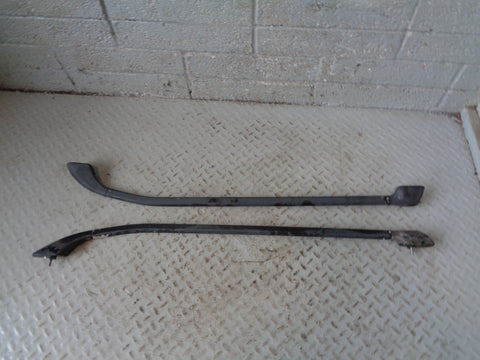 Discovery 2 Roof Rails With Fittings TD5 or V8 Land Rover 1998 to 2004 R11045