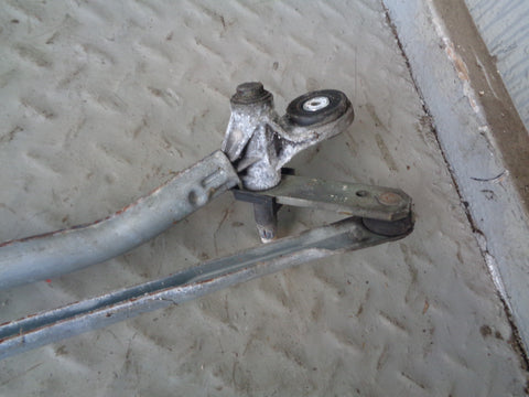 Porsche Cayenne 958 92A Windscreen Wiper Motor and Linkage 7P09551120