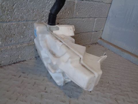 Range Rover Evoque Windscreen Washer Bottle Tank with 1 Pump L538 2011 to 2018