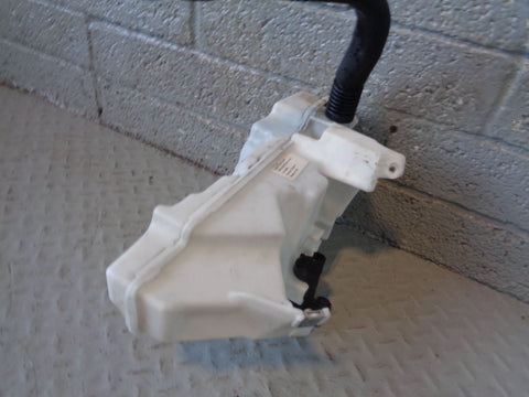 Range Rover Evoque Windscreen Washer Bottle Tank with 1 Pump L538 2011 to 2018