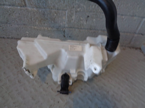 Range Rover Evoque Windscreen Washer Bottle Tank with 1 Pump L538 2011 to 2018