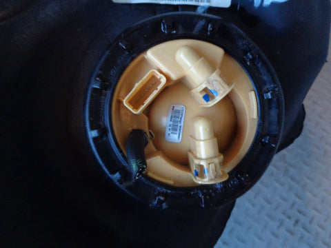 Range Rover L322 Fuel Tank Plastic 3.6 TDV8 Diesel with In-Tank Fuel Pump