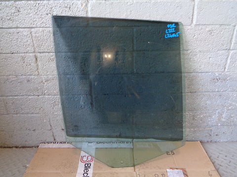 Range Rover L322 Window Glass Off Side Rear Tinted 2002 to 2013 L24045