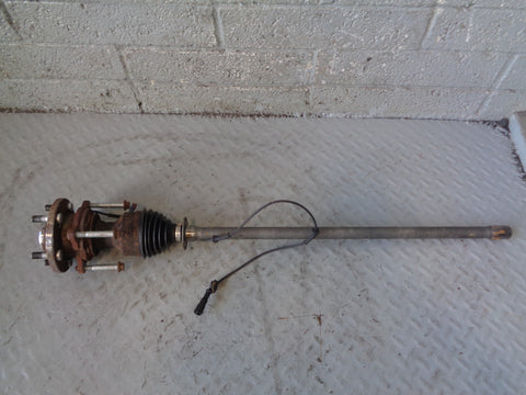 Discovery 2 Half Shaft and Hub Near Side Front with ABS Sensor 1998 to 2004