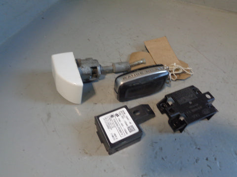 Range Rover L322 Key Remote and Blade with Door Lock Keyless 2009 to 2013 L24045