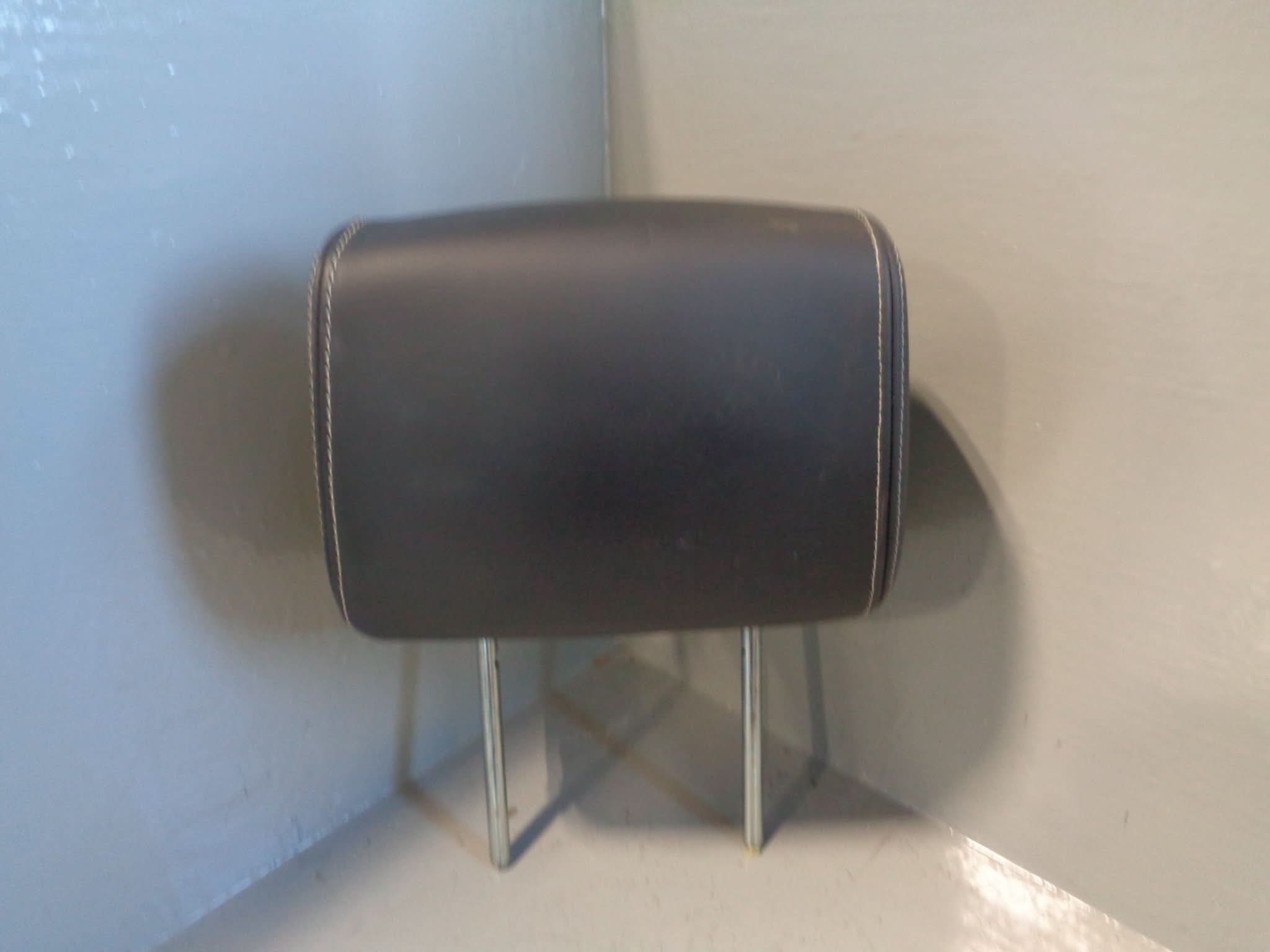 Land Rover Range Rover Foot Rest Range Rover Sport Headrest Front Seat Black Leather L320 Facelift 2009 ...