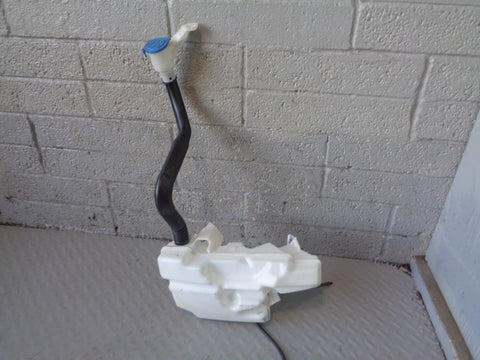 Range Rover Evoque Windscreen Washer Bottle Tank with 2 Pumps L538 2016 to 2018