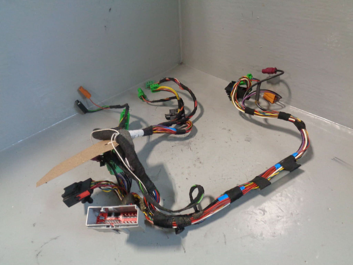 Range Rover Sport Wiring Loom Centre Console YMH500791 L320 2005 to 2009