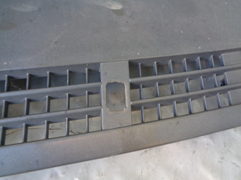 Range Rover L322 Bonnet Grill Under Windscreen 2002 to 2013 R24065