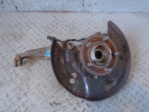 Discovery 3 Hub Near Side Front with ABS Sensor Land Rover 2004 to 2009 K07045