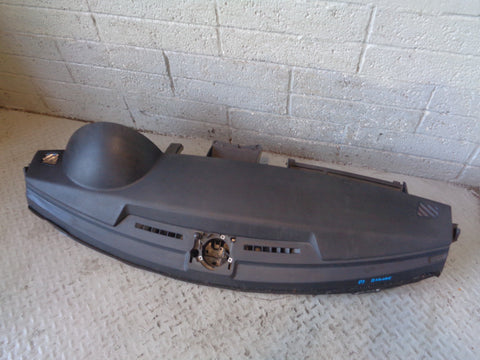 Discovery 3 Dashboard Black with Passenger Airbag Non-Sat Nav Vehicles R24045