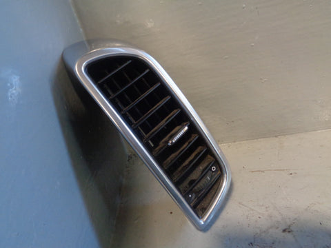 Porsche Cayenne 958.1 92A Air Vent Off Side Centre Dashboard 7P5.819.728.A