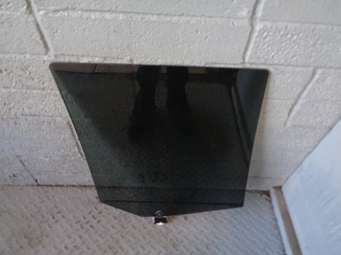 Discovery 3 Glass Rear Door Window Near Side Land Rover 2004 to 2009 R24045