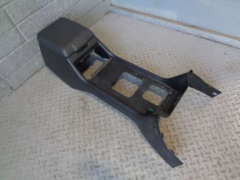 Discovery 2 Centre Console Arm Rest Black Manual Land Rover 2002 to 2004 R03015